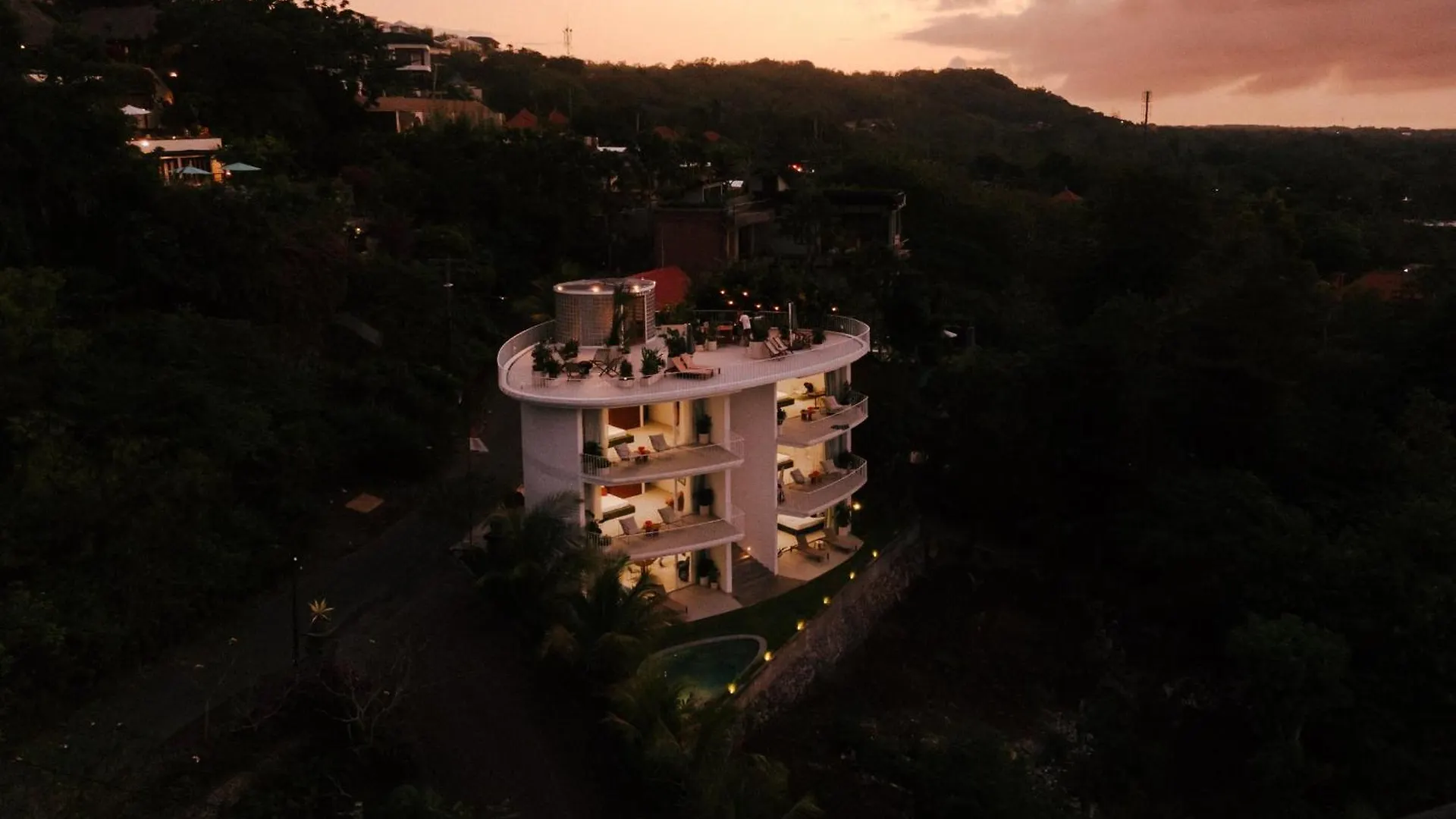 אפרטהוטל Uluwatu Lighthouse Bingin - 360 View מלון דירות