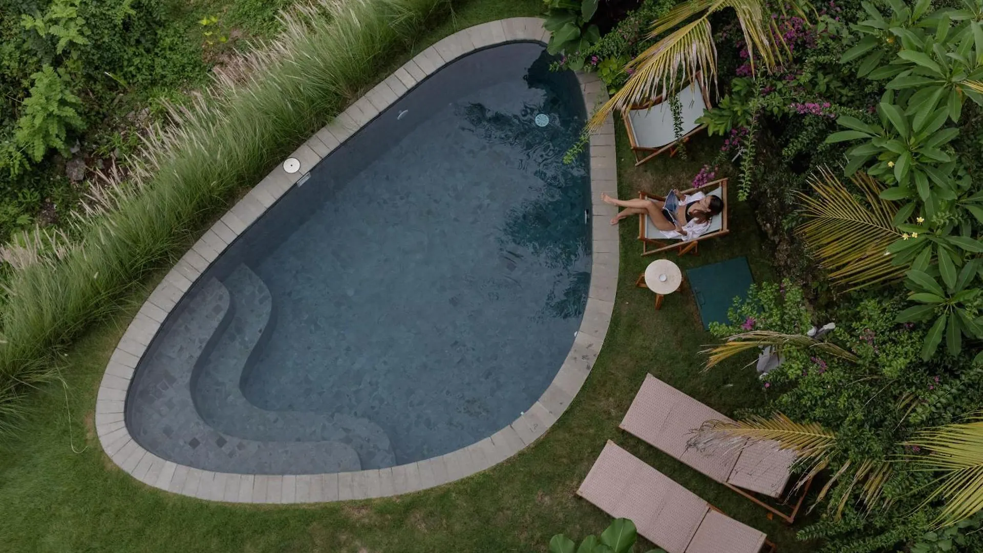 Lighthouse Bingin - 360 View Aparthotel Uluwatu